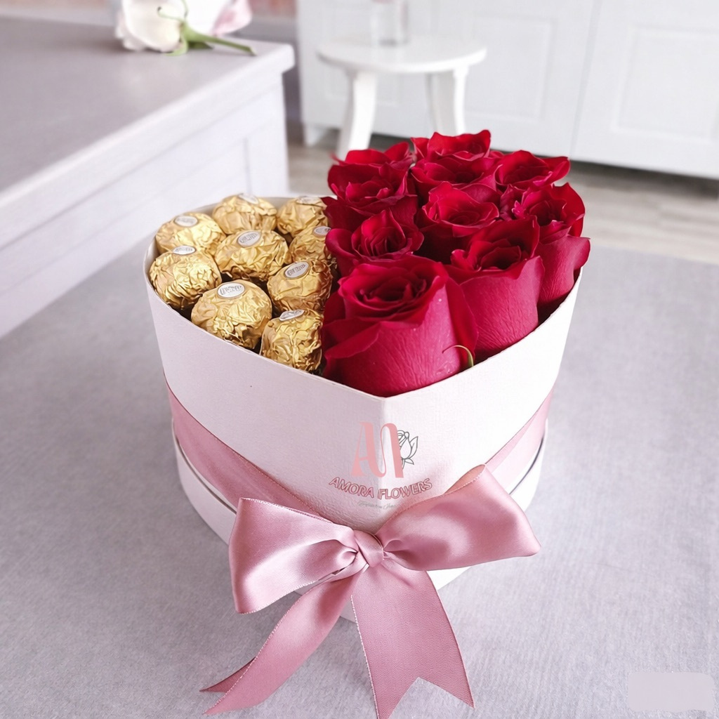 Corazón CH con chocolates